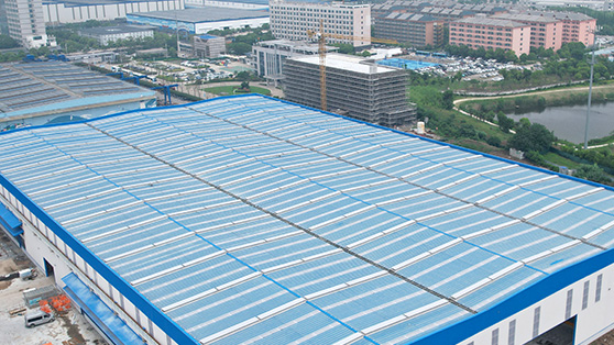 Proyecto de equipos para la industria pesada de Nantong COSCO Shipping: panel de claraboya elevador + placa de PC